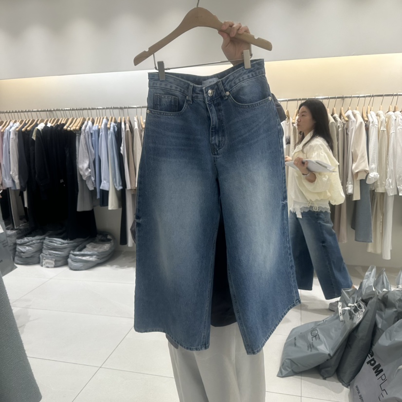 BLUEI-D/N SHARP東大門直郵女裝新款人氣休閑26春夏牛仔褲Blue i-d/N SHARP牛仔褲圖色2深色