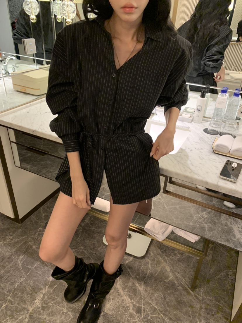 BADCALM韓國直郵女裝新品真品職業熱賣26春夏襯衫蕾絲衫含腰繩BADCALM襯衫/蕾絲衫