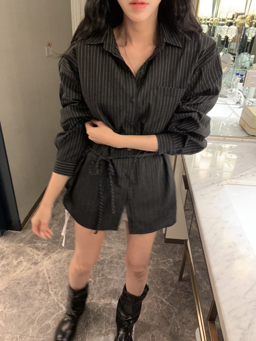 BADCALM韓國直郵女裝新品真品職業熱賣26春夏襯衫蕾絲衫含腰繩BADCALM襯衫/蕾絲衫