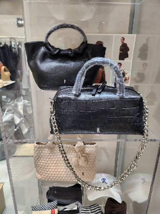 ROOKIE BUD東大門直郵女士新款熱賣26春夏時尚單肩斜跨包ROOKIE BUD-P單肩/斜跨包