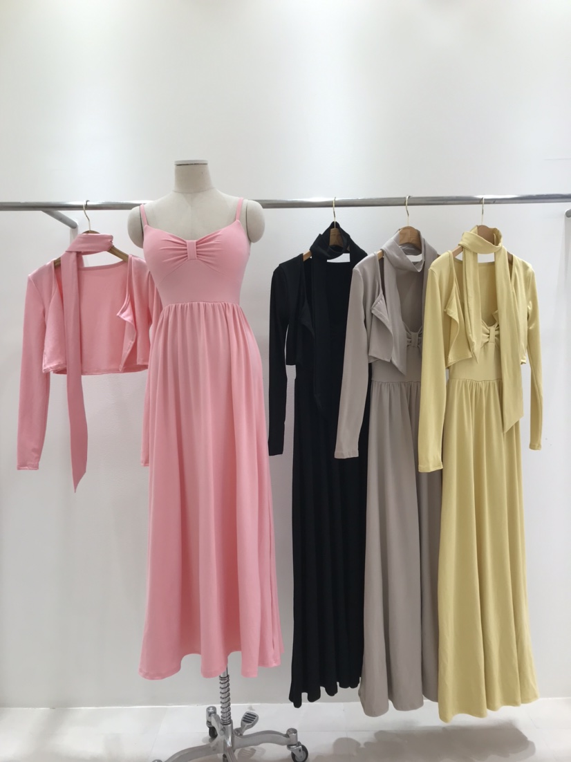 KC MARKET東大門代購女裝新款人氣26春夏套裝含脖帶兩件套KC MARKET套裝