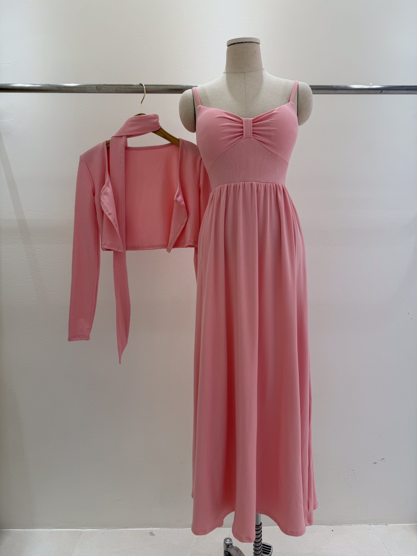 KC MARKET東大門代購女裝新款人氣26春夏套裝含脖帶兩件套KC MARKET套裝圖色1