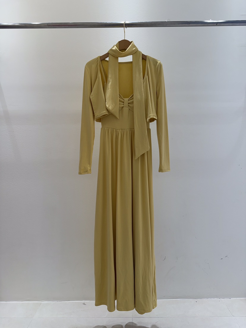 KC MARKET東大門代購女裝新款人氣26春夏套裝含脖帶兩件套KC MARKET套裝圖色3