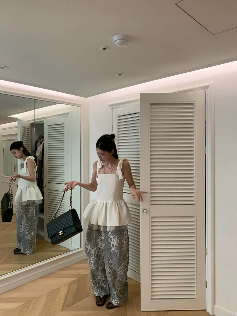 VIRKIN東大門實拍女士新品時尚休閑職業熱賣人氣26春夏牛仔褲VIRKIN牛仔褲