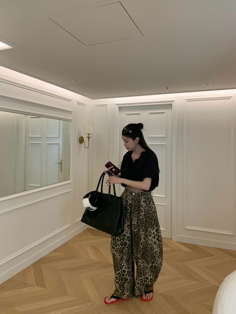 VIRKIN東大門實拍女士新品時尚休閑職業熱賣人氣26春夏牛仔褲VIRKIN牛仔褲