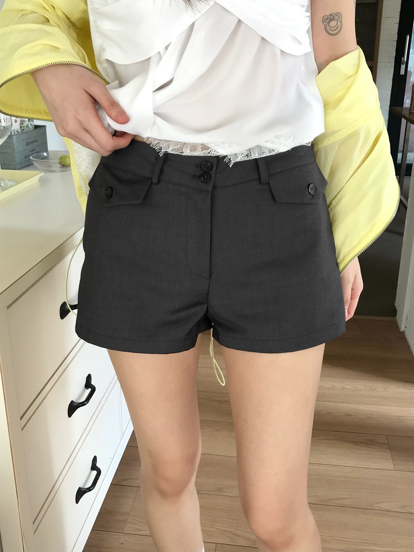 ESCHER東大門代購女裝新品人氣真品時尚短褲不含腰帶口袋ESCHER短褲