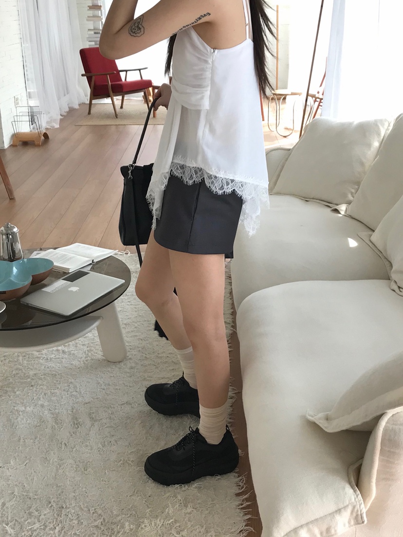 ESCHER東大門代購女裝新品人氣真品時尚短褲不含腰帶口袋ESCHER短褲