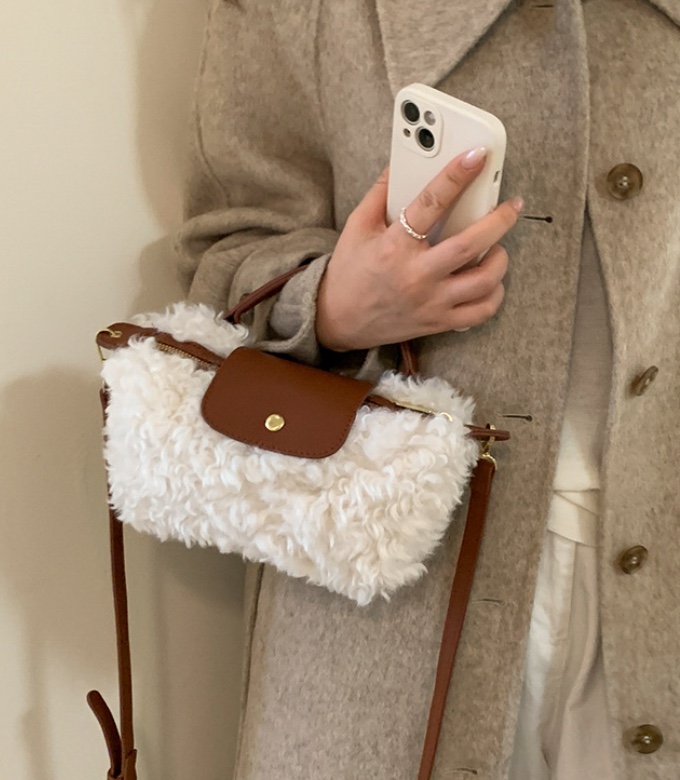 POSH BLUE東大門直郵女士新款真品時尚人氣單肩斜跨包絨POSH BLUE單肩/斜跨包