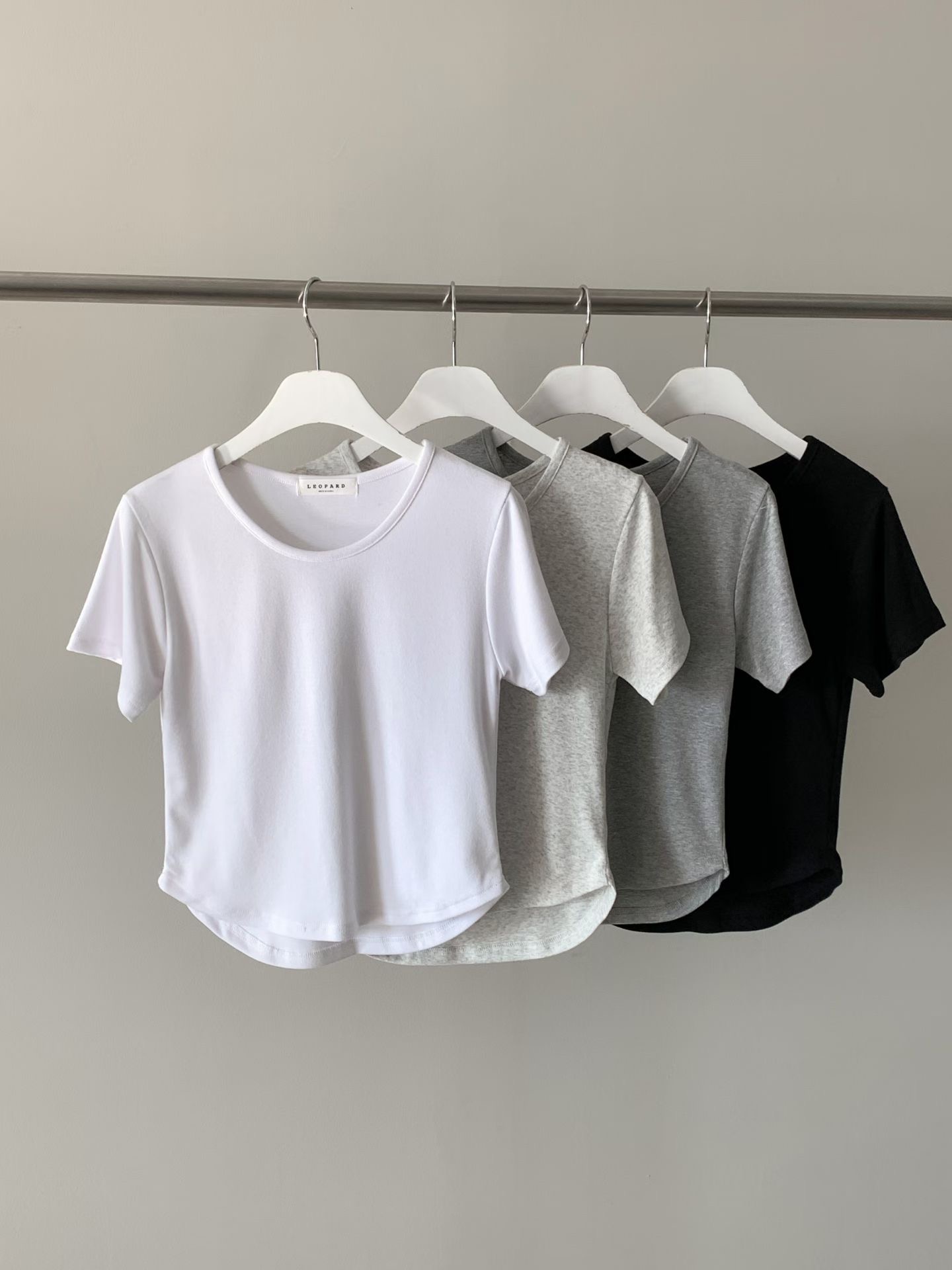 LEOPARD東大門直郵女裝新品休閑人氣熱賣推薦真品時尚T恤LEOPARDT恤圖色3左三色