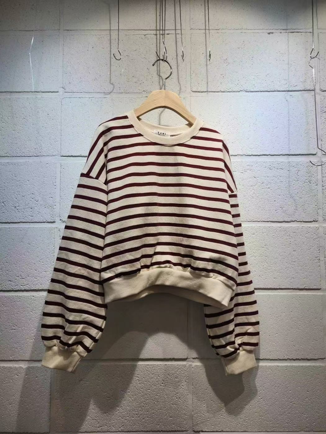 VENI韓國代購女裝新品職業真品時尚休閑26春夏衛衣短款條紋VENI衛衣圖色1