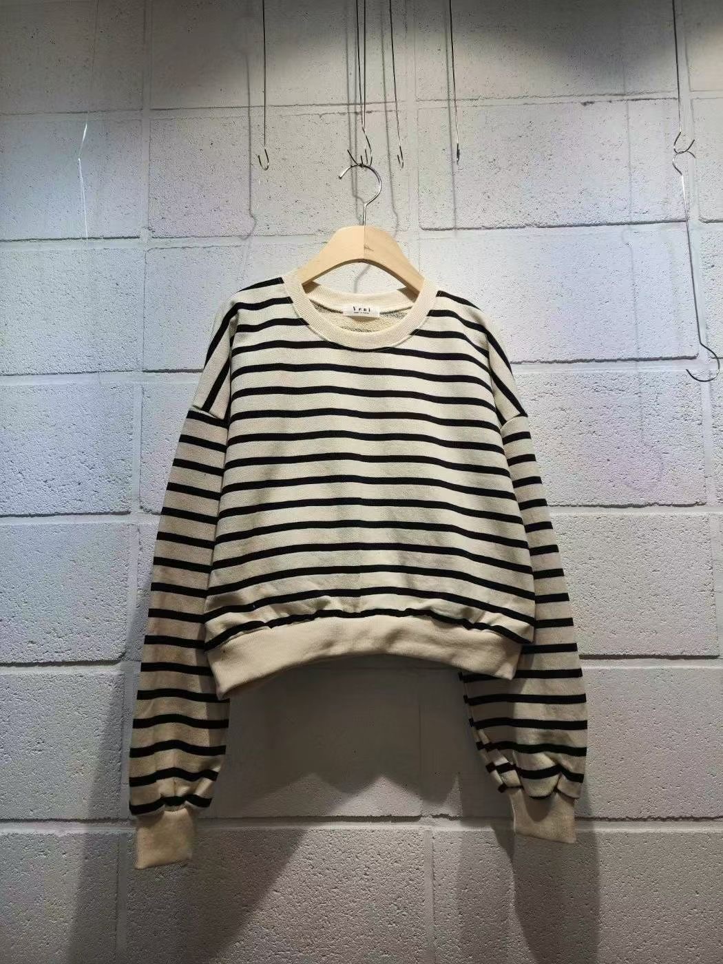 VENI韓國代購女裝新品職業真品時尚休閑26春夏衛衣短款條紋VENI衛衣圖色2