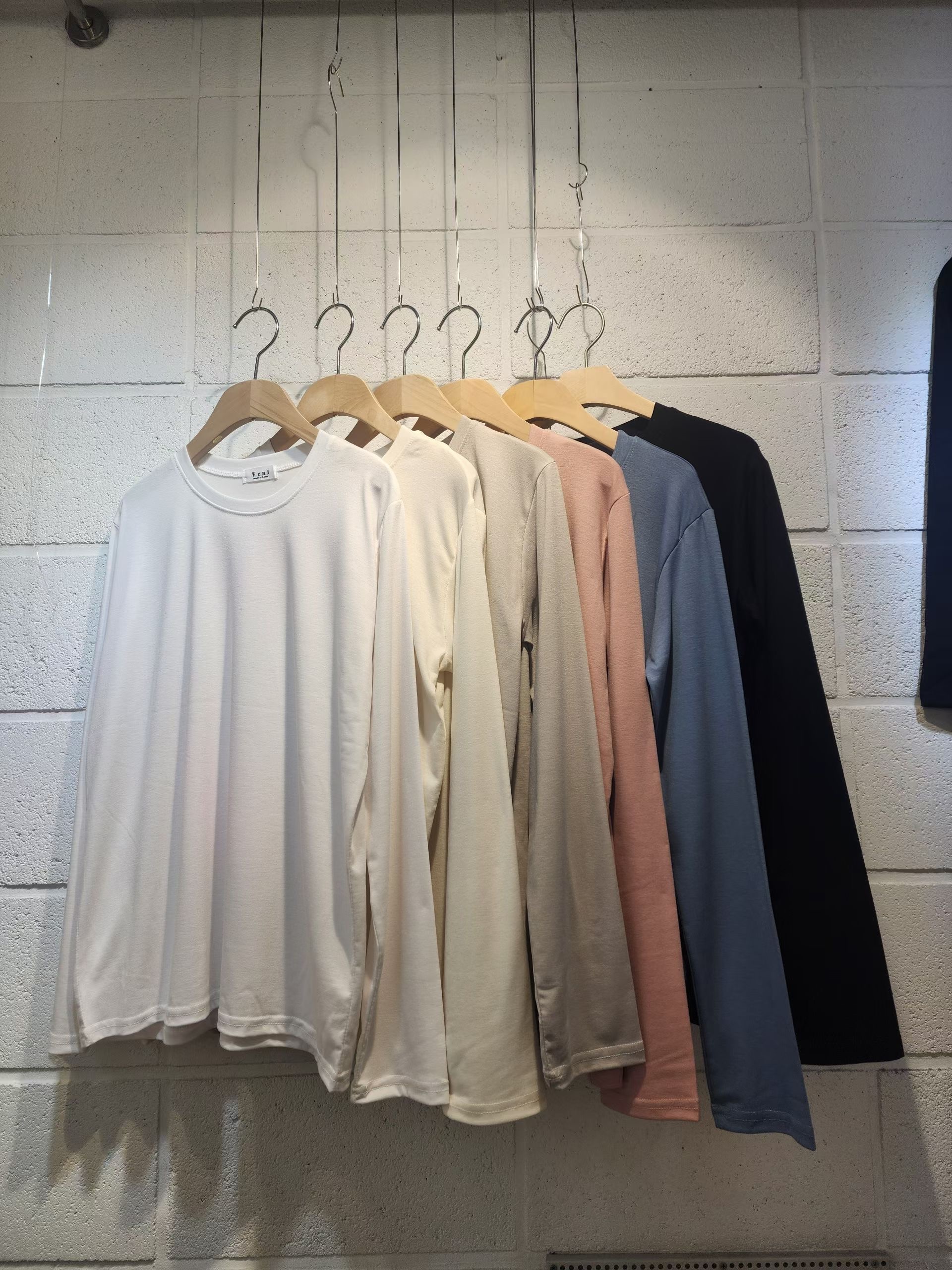 VENI韓國代購女士新款休閑推薦真品時尚熱賣人氣職業長袖T恤VENI長袖T恤圖色2左二色