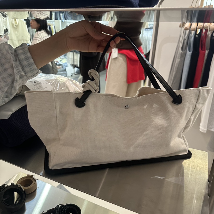 ANDMORE BUTTON韓國代購女士新品休閑26春夏熱賣單肩斜跨包ANDMORE BUTTON單肩/斜跨包圖色1