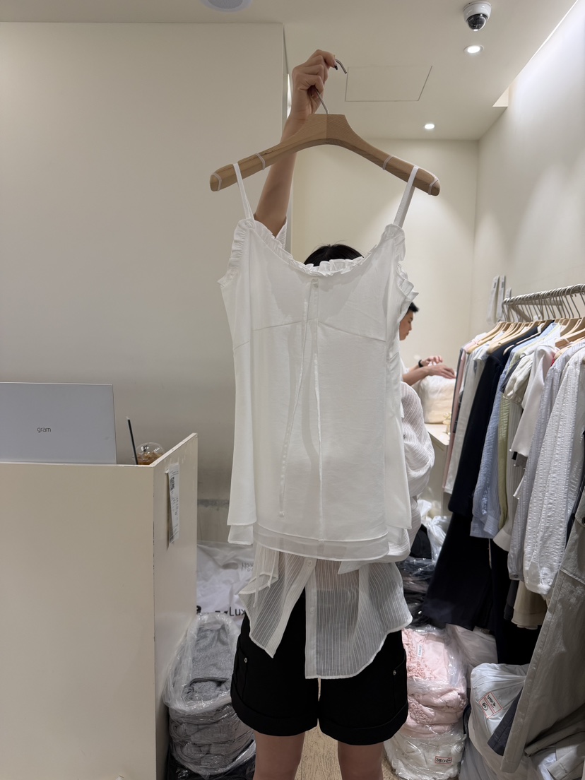 FLOWER-L韓國直郵女裝新款休閑人氣時尚推薦職業吊帶背心FLOWER-L吊帶/背心圖色1