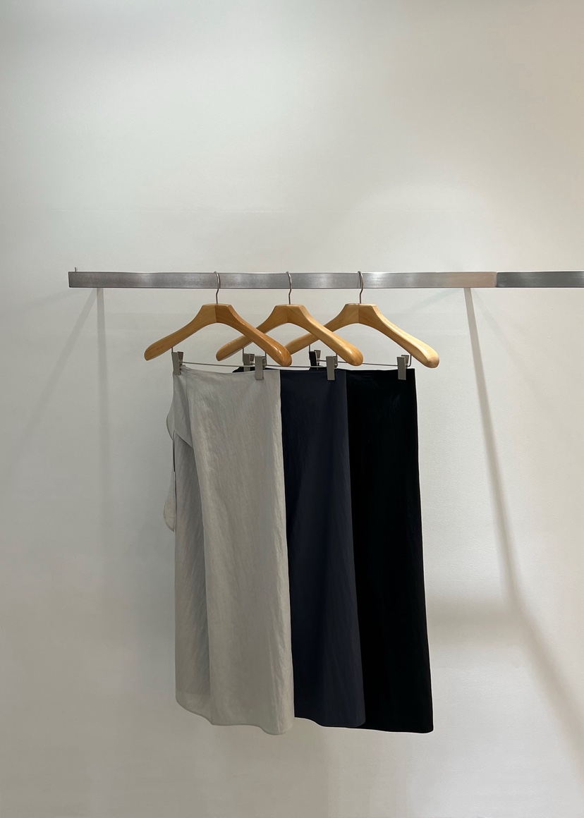 ONESTASTE韓國直郵實拍女裝新品時尚熱賣26春夏職業休閑長裙TASTE/ONESTASTE長裙