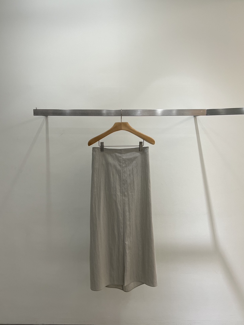 ONESTASTE韓國直郵實拍女裝新品時尚熱賣26春夏職業休閑長裙TASTE/ONESTASTE長裙