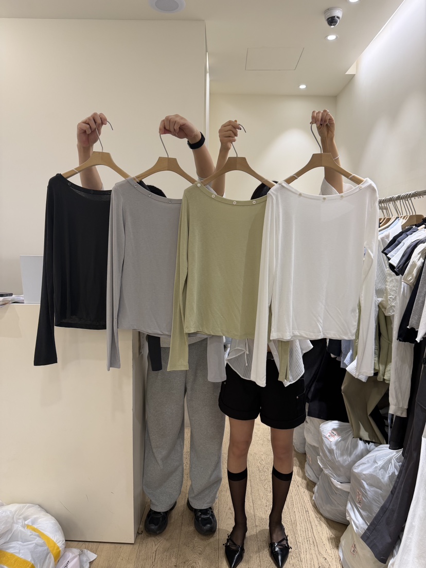 FLOWER-L韓國東大門直郵女士新款26春夏人氣長袖T恤露肩FLOWER-L長袖T恤