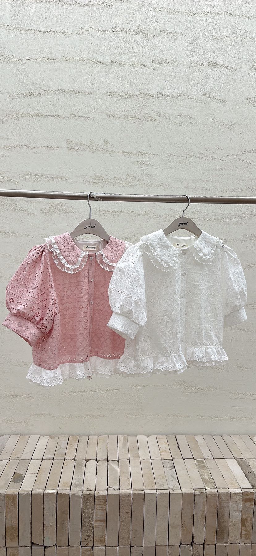 YARD韓國代購女裝新款26春夏熱賣時尚襯衫蕾絲衫刺繡圓領YARD襯衫/蕾絲衫