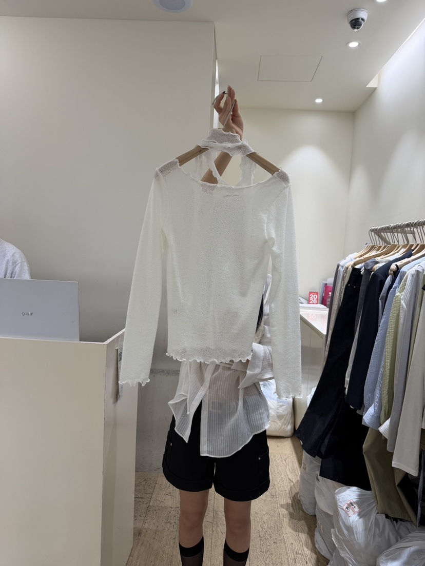 FLOWER-L韓國直郵實拍女士新品熱賣時尚26春夏長袖T恤含脖帶FLOWER-L長袖T恤