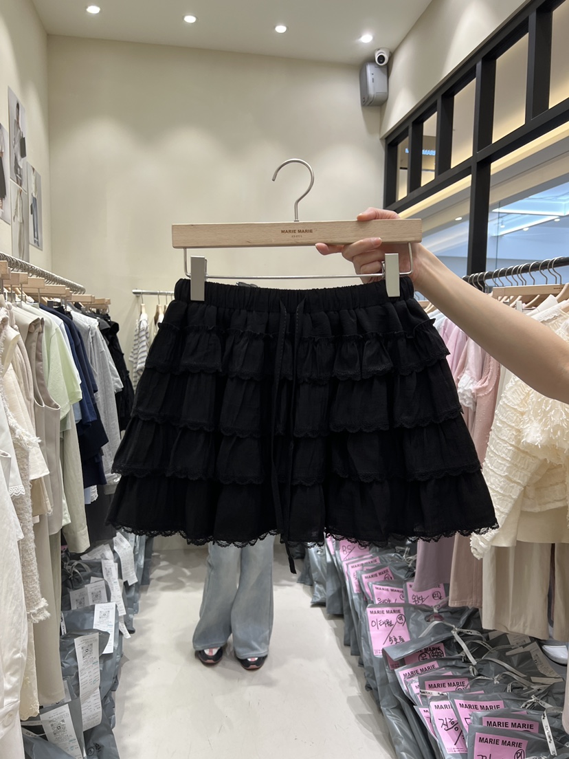 MARIE MARIE韓國東大門直郵女裝新品26春夏短裙荷葉邊蕾絲MARIE MARIE短裙圖色2