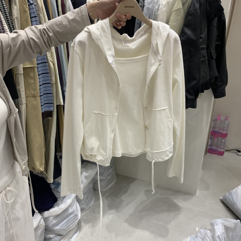 FRE韓國直郵女裝新款熱賣人氣休閑時尚職業推薦衛衣不含內搭FRE SEOUL衛衣圖色1