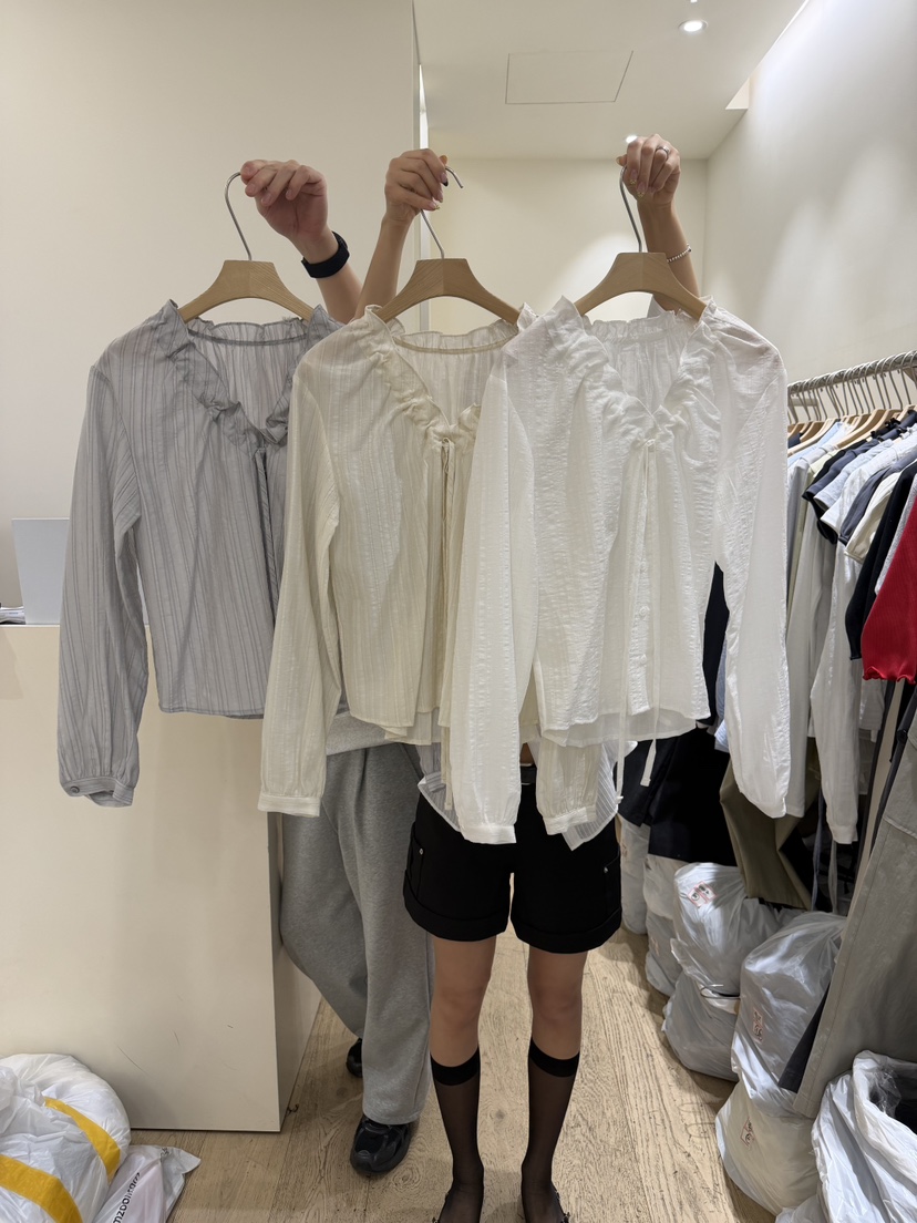 FLOWER-L韓國直郵實拍女裝新款時尚休閑職業熱賣襯衫蕾絲衫FLOWER-L襯衫/蕾絲衫