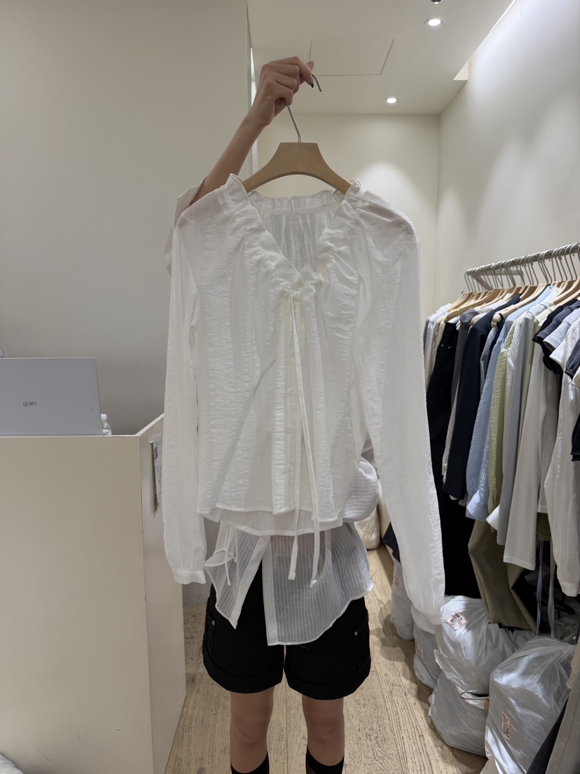 FLOWER-L韓國直郵實拍女裝新款時尚休閑職業熱賣襯衫蕾絲衫FLOWER-L襯衫/蕾絲衫圖色1