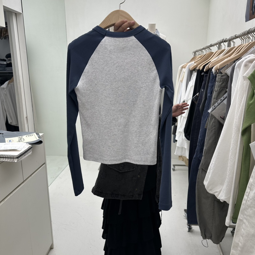 CHAV韓國東大門代購女裝新款推薦時尚熱賣休閑26春夏長袖T恤CHAV長袖T恤