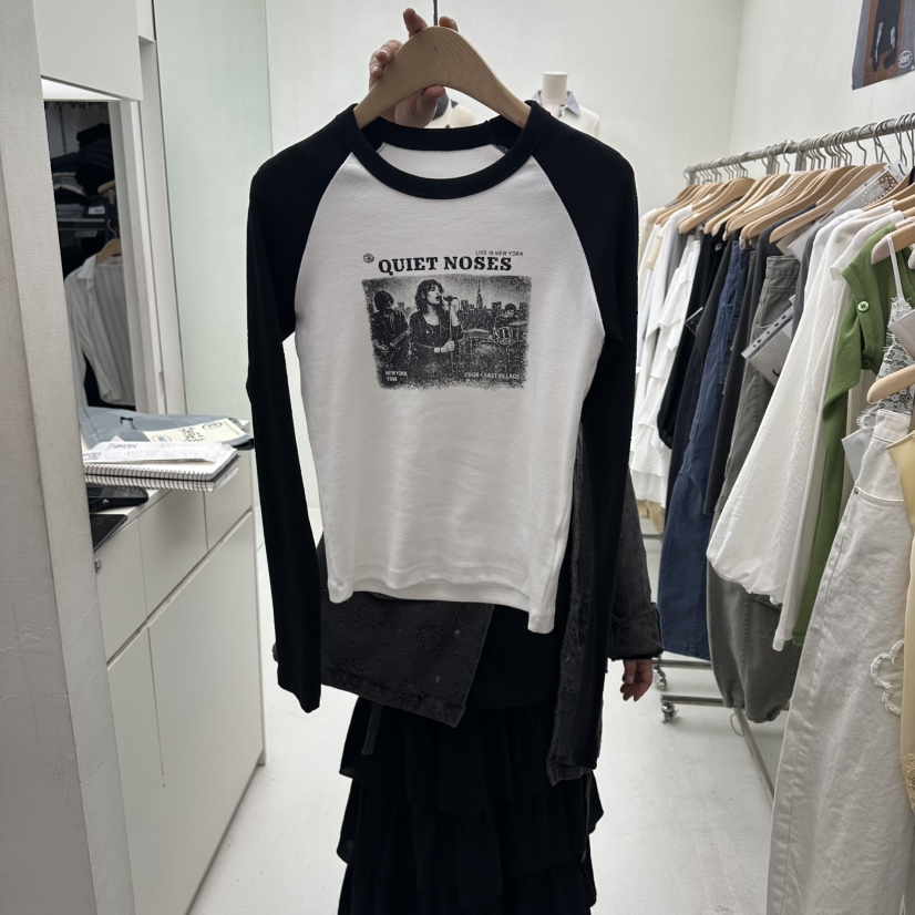 CHAV韓國東大門代購女裝新款推薦時尚熱賣休閑26春夏長袖T恤CHAV長袖T恤圖色1