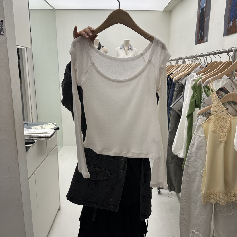 CHAV韓國東大門直郵女士新款熱賣休閑26春夏人氣職業長袖T恤CHAV長袖T恤圖色1