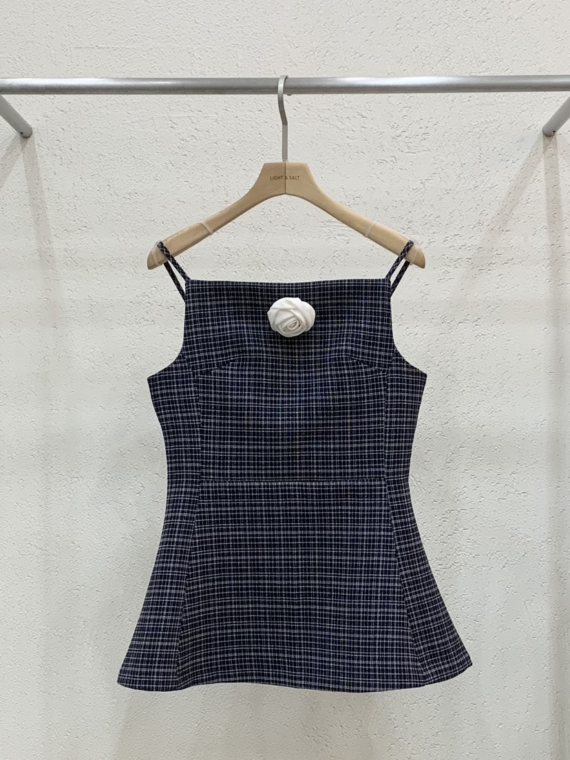 LIGHT AND SALT韓國直郵實拍女裝新品推薦吊帶背心含脖帶含飾品粗花呢LIGHT AND SALT吊帶/背心