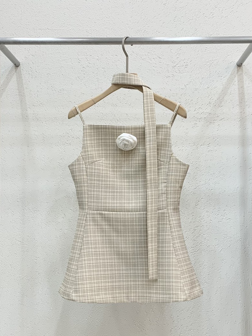 LIGHT AND SALT韓國直郵實拍女裝新品推薦吊帶背心含脖帶含飾品粗花呢LIGHT AND SALT吊帶/背心圖色1