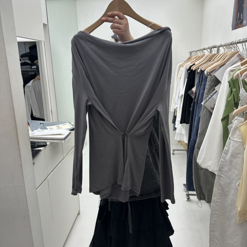 CHAV韓國東大門代購女裝新款職業推薦熱賣休閑人氣長袖T恤CHAV長袖T恤圖色2