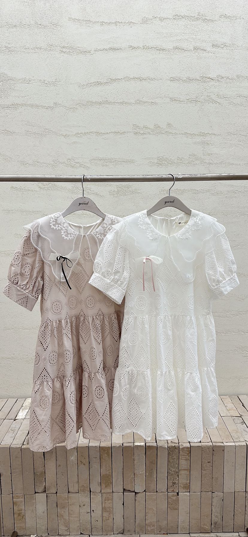 YARD韓國代購女裝新品時尚熱賣26春夏休閑推薦連衣裙含胸花YARD連衣裙