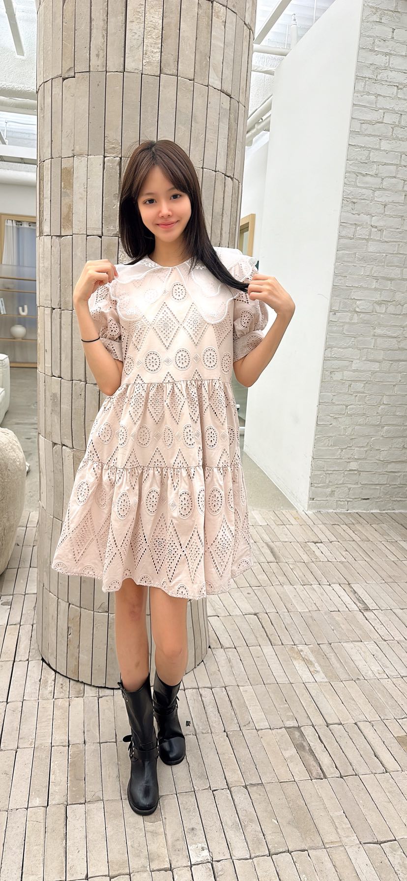 YARD韓國代購女裝新品時尚熱賣26春夏休閑推薦連衣裙含胸花YARD連衣裙