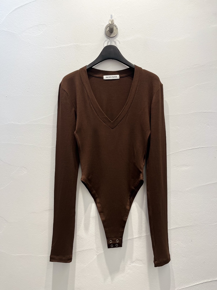 BROWN PAPER-S韓國直郵實拍女裝新品職業時尚長袖T恤V領BROWN PAPER-S長袖T恤圖色2