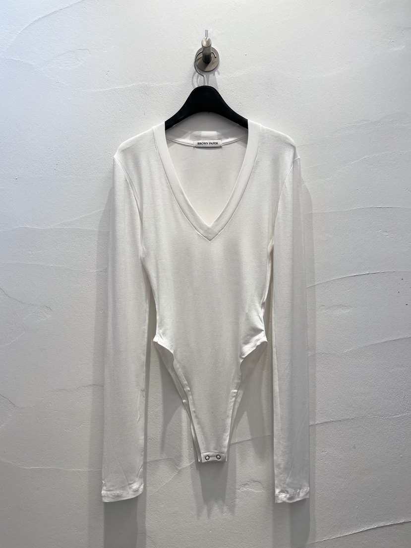 BROWN PAPER-S韓國直郵實拍女裝新品職業時尚長袖T恤V領BROWN PAPER-S長袖T恤圖色4