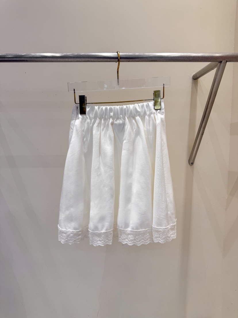 81 MARKET-L韓國東大門代購女裝新款休閑時尚熱賣人氣短裙81 MARKET-L短裙