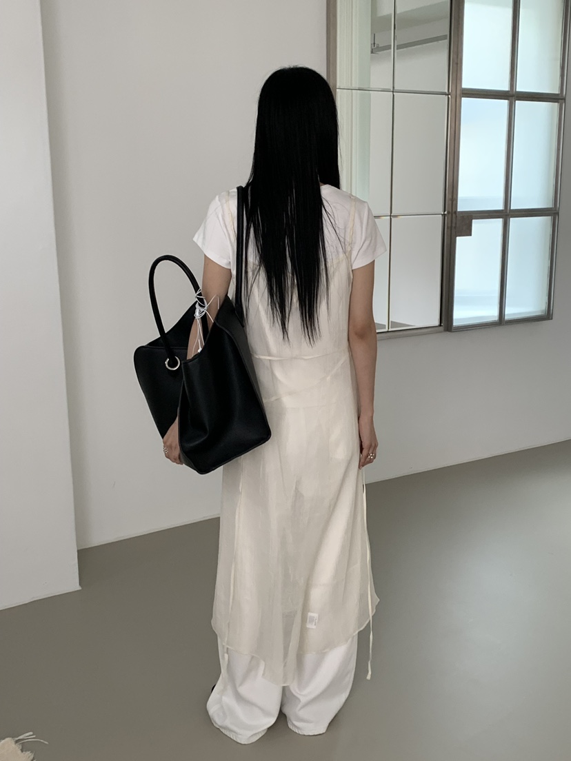 RIVER RAIN韓國東大門直郵女士新款人氣26春夏時尚連衣裙RIVER RAIN連衣裙