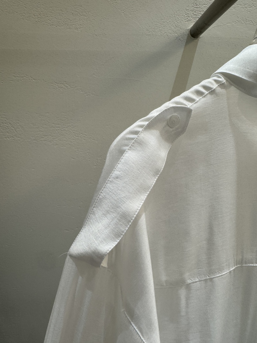 MOST OF ALL U韓國東大門代購女裝新款熱賣襯衫蕾絲衫MOST OF ALL U襯衫/蕾絲衫