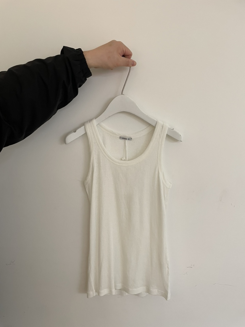 JEONG GAM STUDIOS韓國東大門直郵女士新品人氣吊帶背心JEONG GAM STUDIOS吊帶/背心圖色3