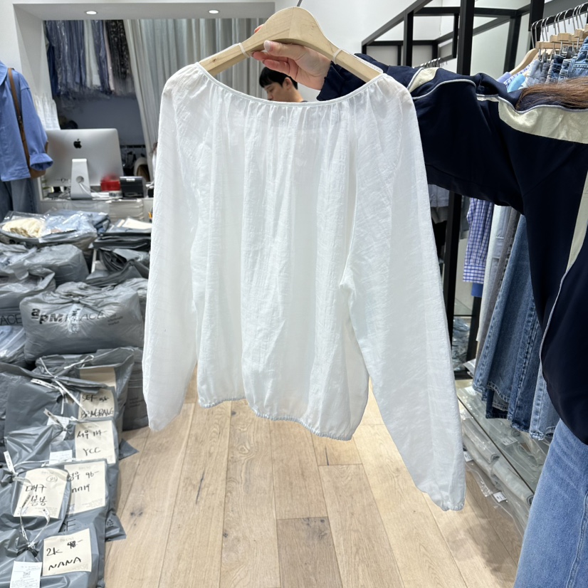 BRUNI/RICOTTA韓國直郵實拍女士新品推薦熱賣襯衫蕾絲衫BRUNI/RICOTTA襯衫/蕾絲衫