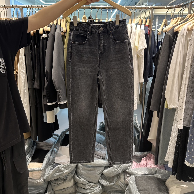 HONG.U韓國東大門代購女士新款推薦熱賣時尚休閑人氣牛仔褲HONG.U牛仔褲圖色1