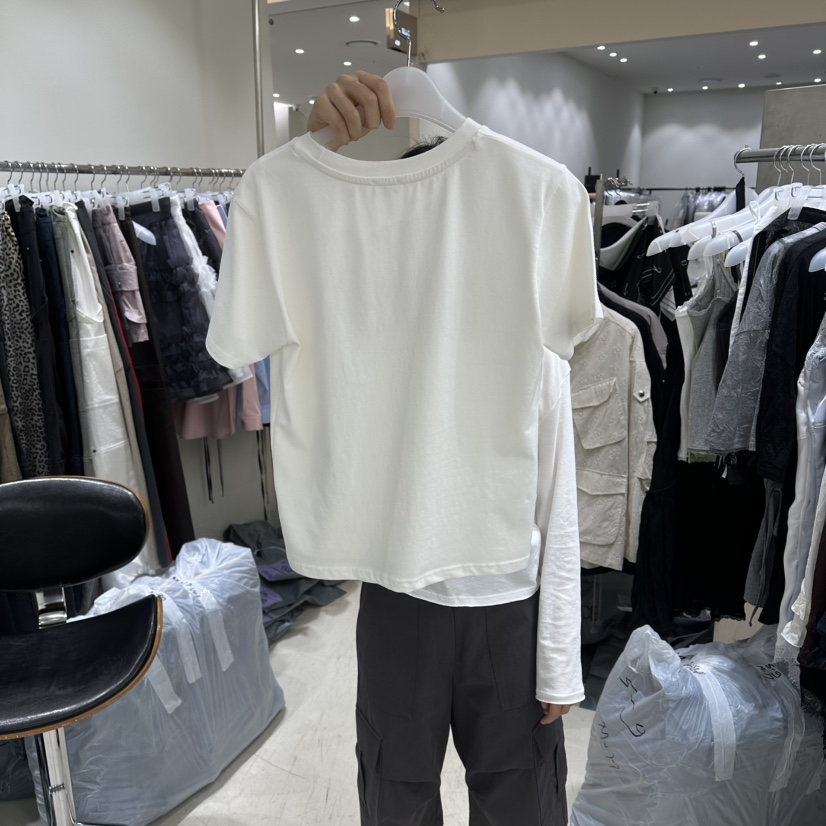 BENE韓國東大門代購女士新款熱賣人氣職業時尚推薦26春夏T恤BENET恤