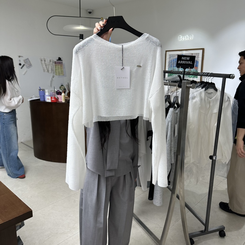 BETHEL韓國東大門代購女裝新品26春夏時尚職業熱賣長袖T恤BETHEL長袖T恤圖色1