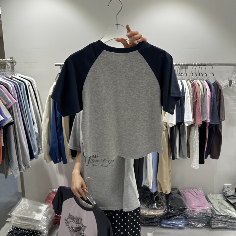 COMBO韓國代購女裝新品26春夏時尚人氣職業熱賣T恤插肩袖COM_BOT恤