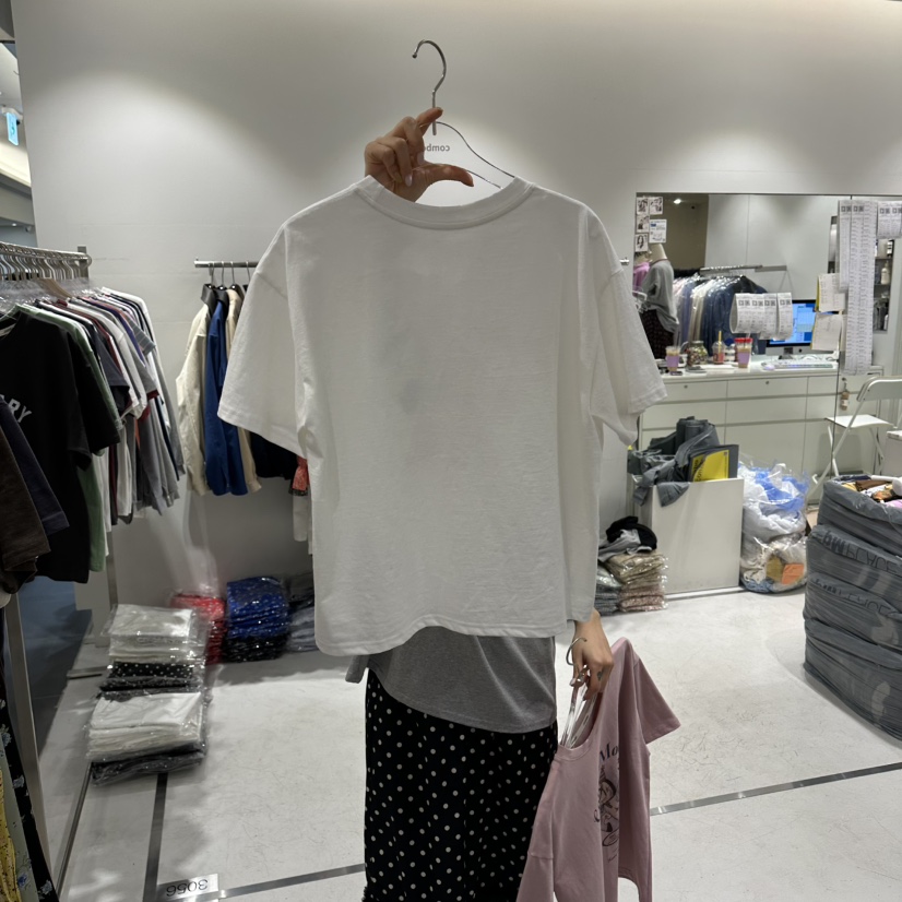 COMBO韓國直郵女士新款人氣時尚職業休閑熱賣26春夏推薦T恤COM_BOT恤