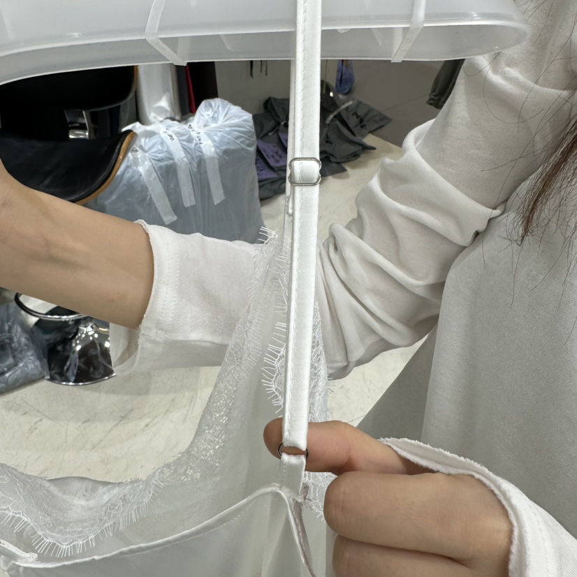 BENE韓國直郵實拍女裝新品推薦時尚休閑26春夏人氣連衣裙BENE連衣裙