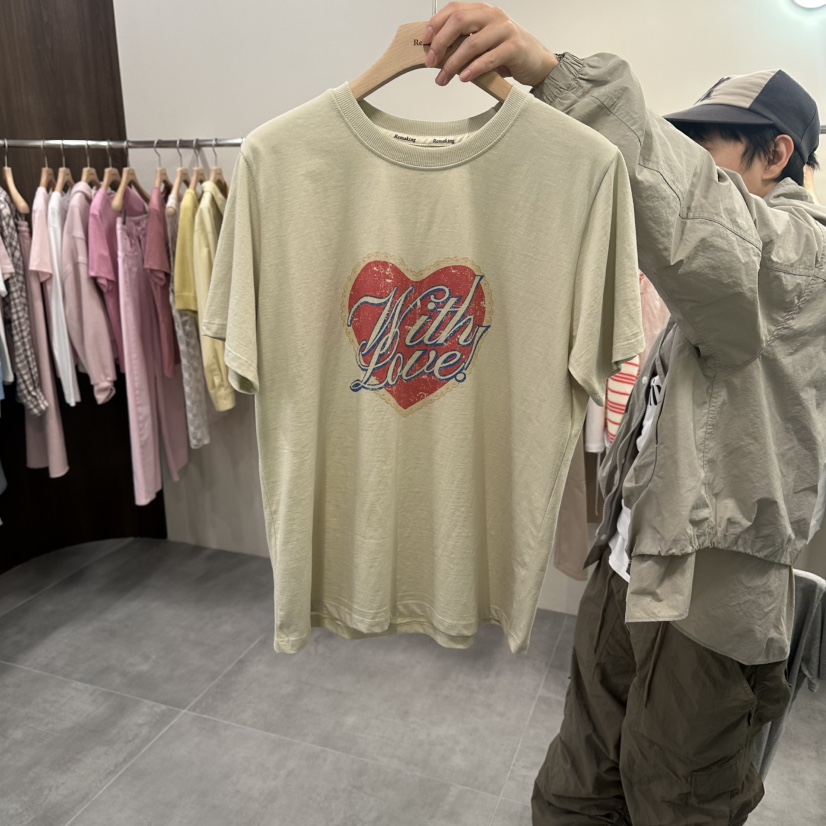 URBANSTORY/REMAKING韓國東大門代購女士新款休閑人氣T恤Remaking/URBANSTORYT恤圖色2