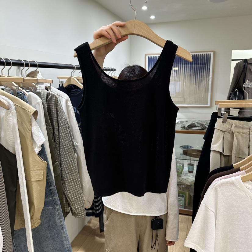 WINSOME韓國東大門直郵女裝新品職業人氣吊帶背心不含項鏈WINSOME吊帶/背心